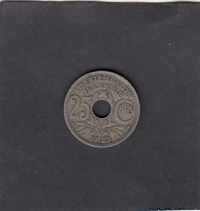 Beschrijving: 25 Centimes HOLE